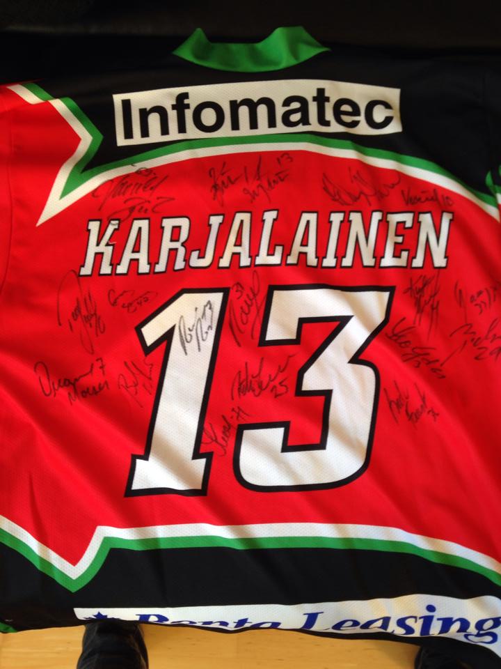 aev trikot.jpg